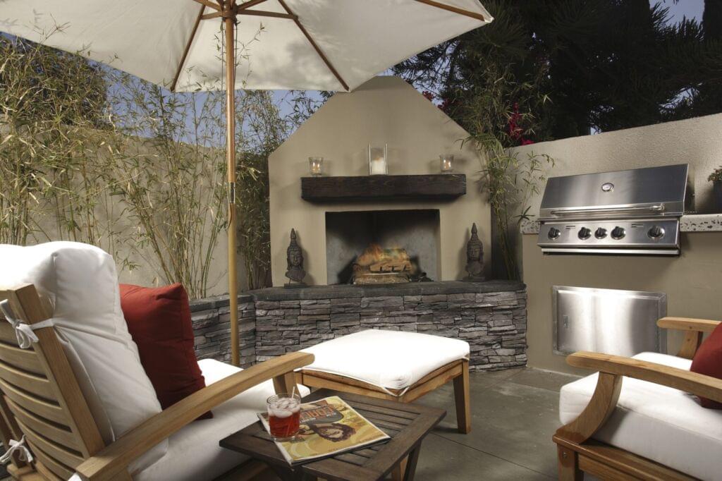 outdoor living space